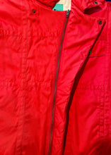 Load image into Gallery viewer, LEYTON HOUSE JACKET
