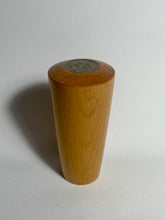 Load image into Gallery viewer, Natural beech wood shift knob