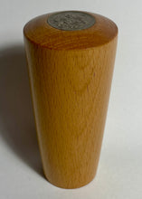 Load image into Gallery viewer, Natural beech wood shift knob