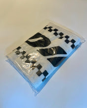 Load image into Gallery viewer, Dunlop Direzza Hand Towel