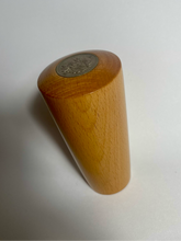 Load image into Gallery viewer, Natural beech wood shift knob