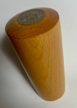 Load image into Gallery viewer, Natural beech wood shift knob
