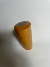 Load image into Gallery viewer, Natural beech wood shift knob