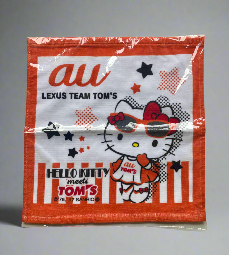 HELLO KITTY x TOM’S x AU