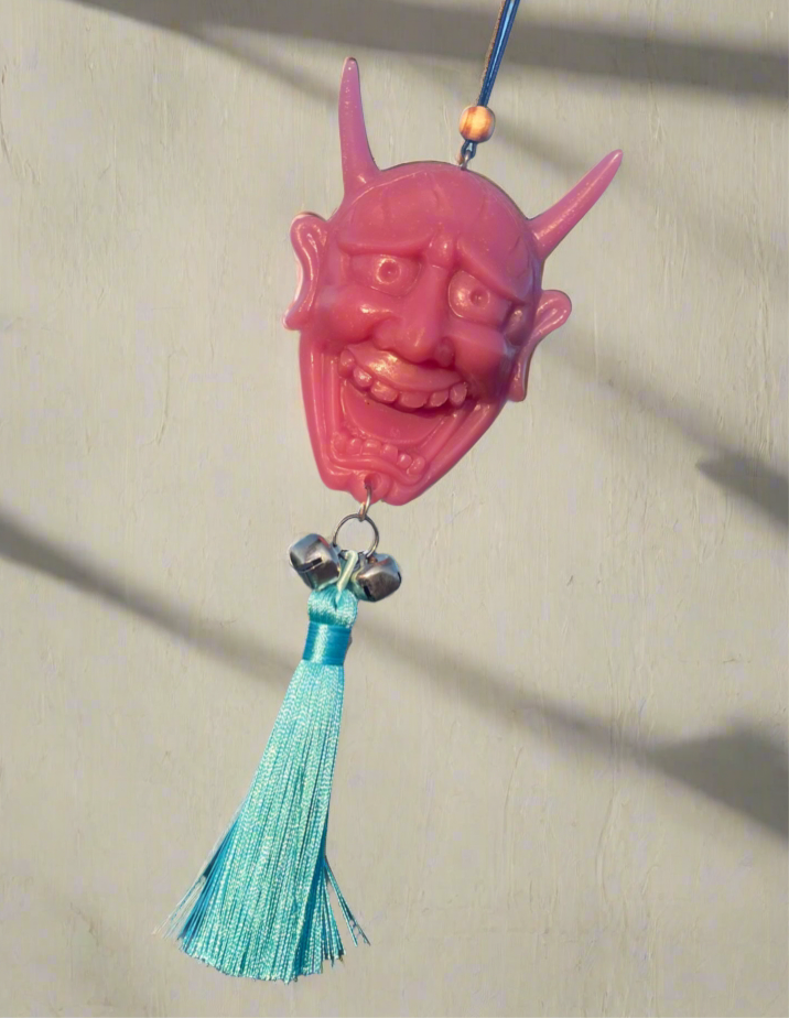 Raspberry/cyan Hannya