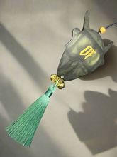 Load image into Gallery viewer, Green/gold Hannya
