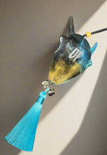 Load image into Gallery viewer, Cyan/black/gold Hannya
